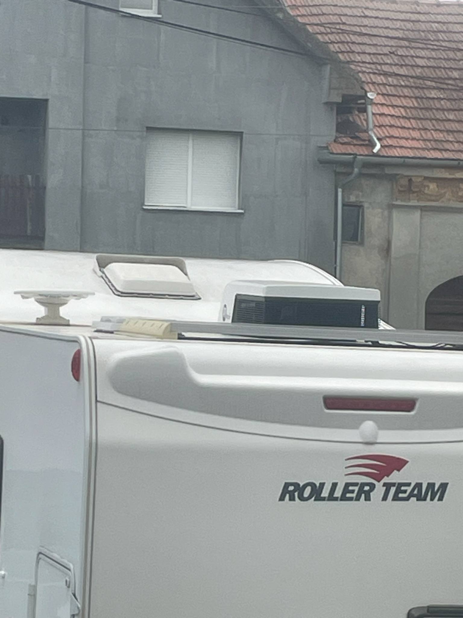 Kamper FIAT DUCATO 2007 god. Mot.2,3 -160.ks.6 mesta za voznju i 6 za spavanje . - Slika 2