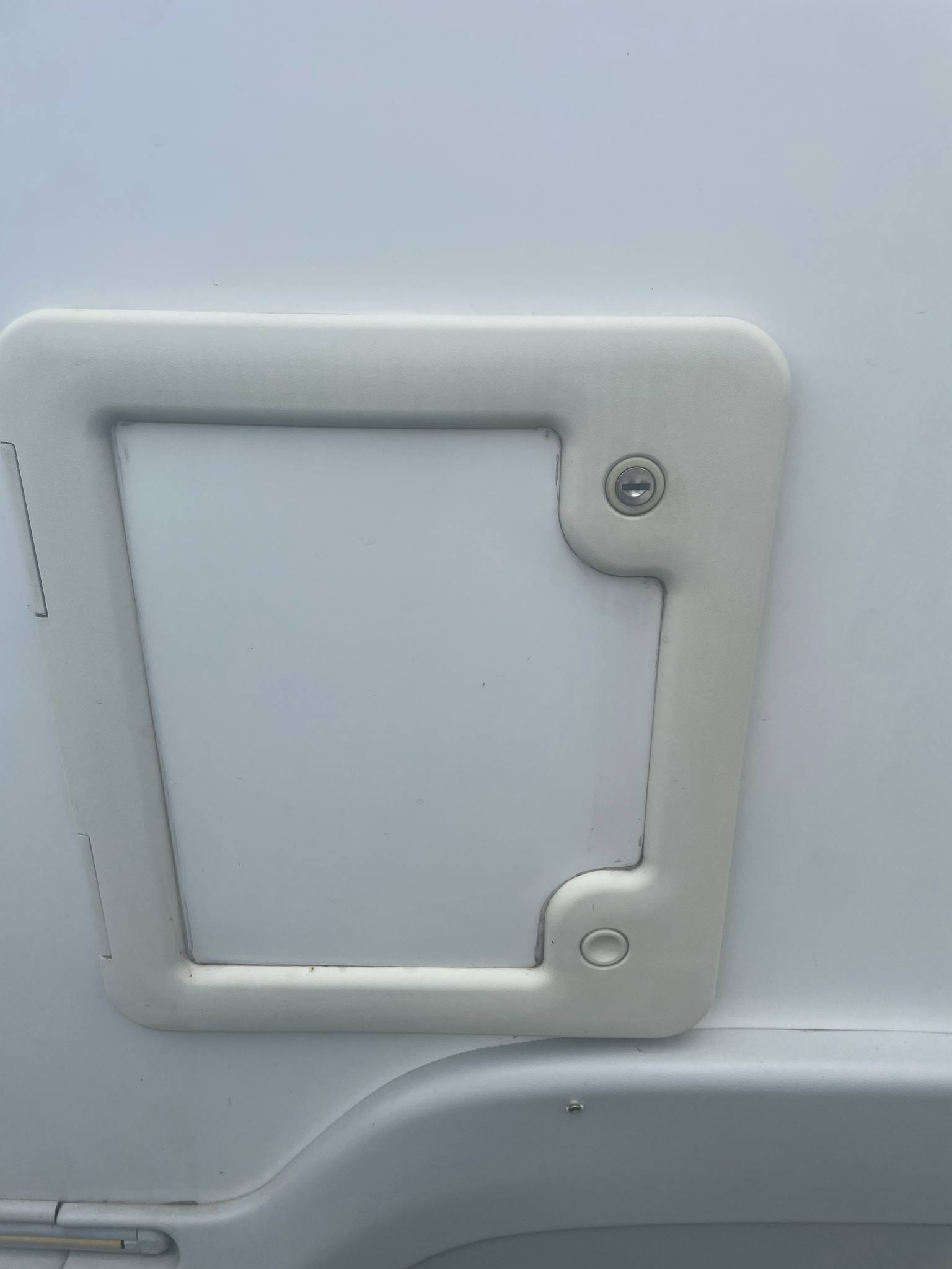 Kamper FIAT DUCATO 2007 god. Mot.2,3 -160.ks.6 mesta za voznju i 6 za spavanje . - Slika 20