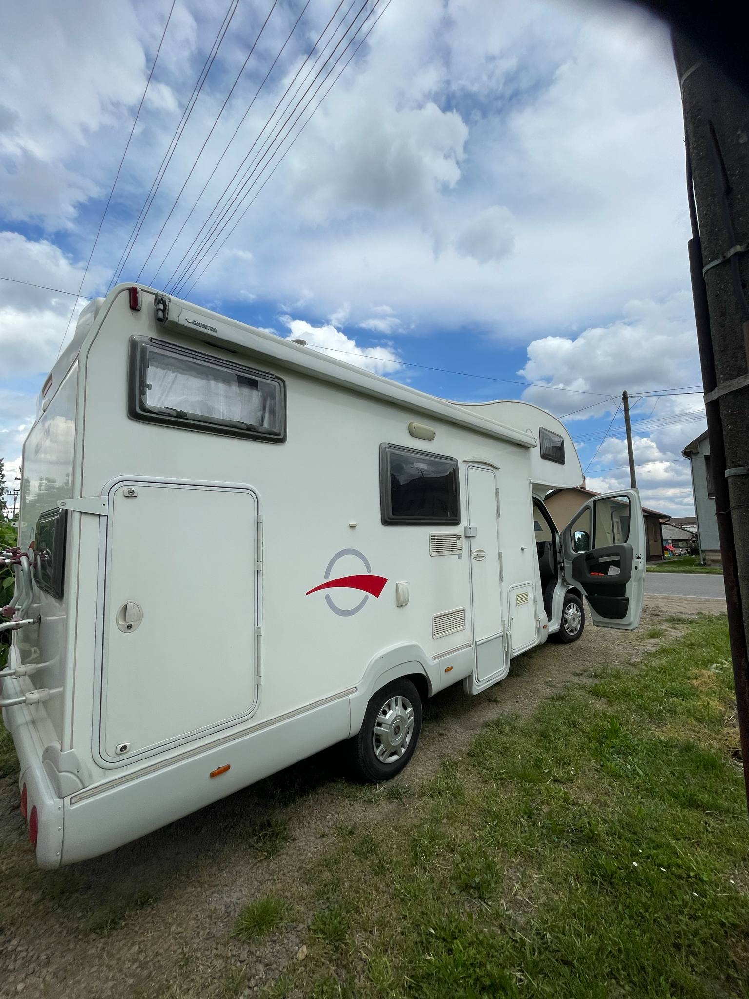 Kamper FIAT DUCATO 2007 god. Mot.2,3 -160.ks.6 mesta za voznju i 6 za spavanje . - Slika 29