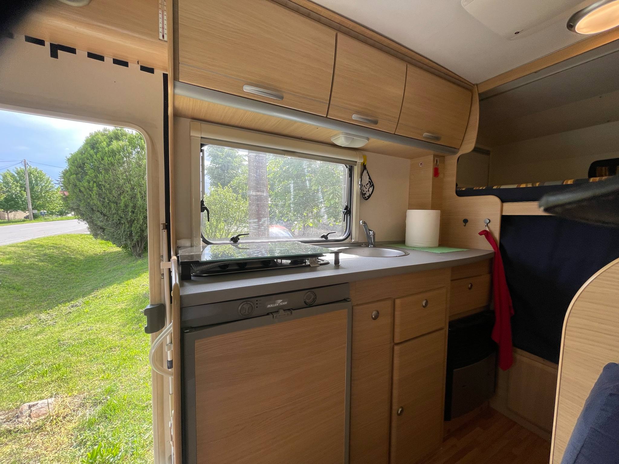 Kamper FIAT DUCATO 2007 god. Mot.2,3 -160.ks.6 mesta za voznju i 6 za spavanje . - Slika 5