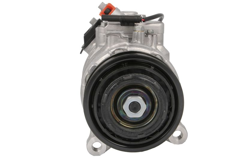 Kompresor, klima-uređaj ZA: BMW 1 (F20), 1 (F21), 3 (F30, F80), 3 (F31), 3 GRAN TURISMO (F34), 4 (F32, F82), 4 (F33, F83), 4 GRAN COUPE (F36), X3 (F25), X4 (F26) 1.6-3. 2010-, DENSO DCP05120