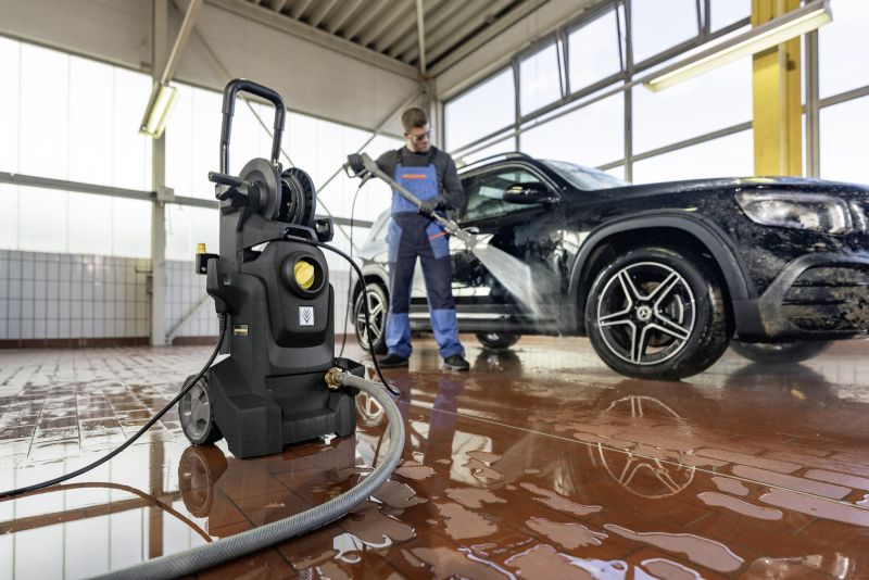 Mašina za pranje pod visokim pritiskom KARCHER 1.520-830.0