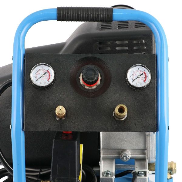 Klipni kompresor AIRPRESS, nazivna snaga; 1,8kW, pritisak u barima; 8bar, spremnik; 50l, napon; 230V, učinkovitost; 288l/min, broj klipova; 1kom.,razina buke; 97dB, direktan pogon; AIRPRESS 36852