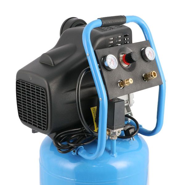Klipni kompresor AIRPRESS, nazivna snaga; 1,8kW, pritisak u barima; 8bar, spremnik; 50l, napon; 230V, učinkovitost; 288l/min, broj klipova; 1kom.,razina buke; 97dB, direktan pogon; AIRPRESS 36852