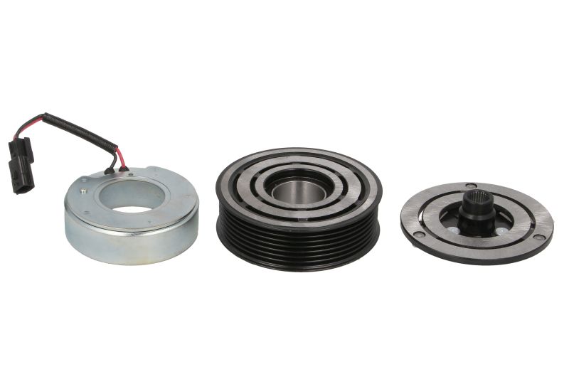 Kvačilo kompresora klime (VALEO DKV09Z 12V 7PK 100mm) THERMOTEC odgovara za: DACIA DUSTER, LOGAN II, LOGAN MCV II, SANDERO II; NISSAN MICRA V 0.9-1.6LPG od 2012-; THERMOTEC KTT040371