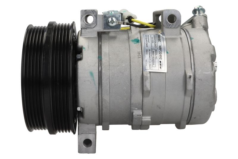 Kompresor klime DKS15D ZA : VOLVO C30, C70 II, S40 II, V50; FORD FOCUS II, KUGA I 1.4-2.5 2004-2013 NRF NRF32492